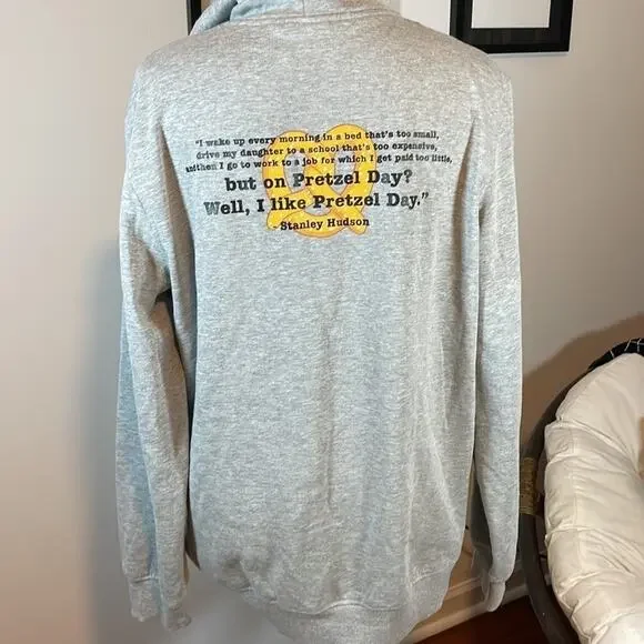 NWOT Culture Fly hoodie, size M - Picture 6 of 12